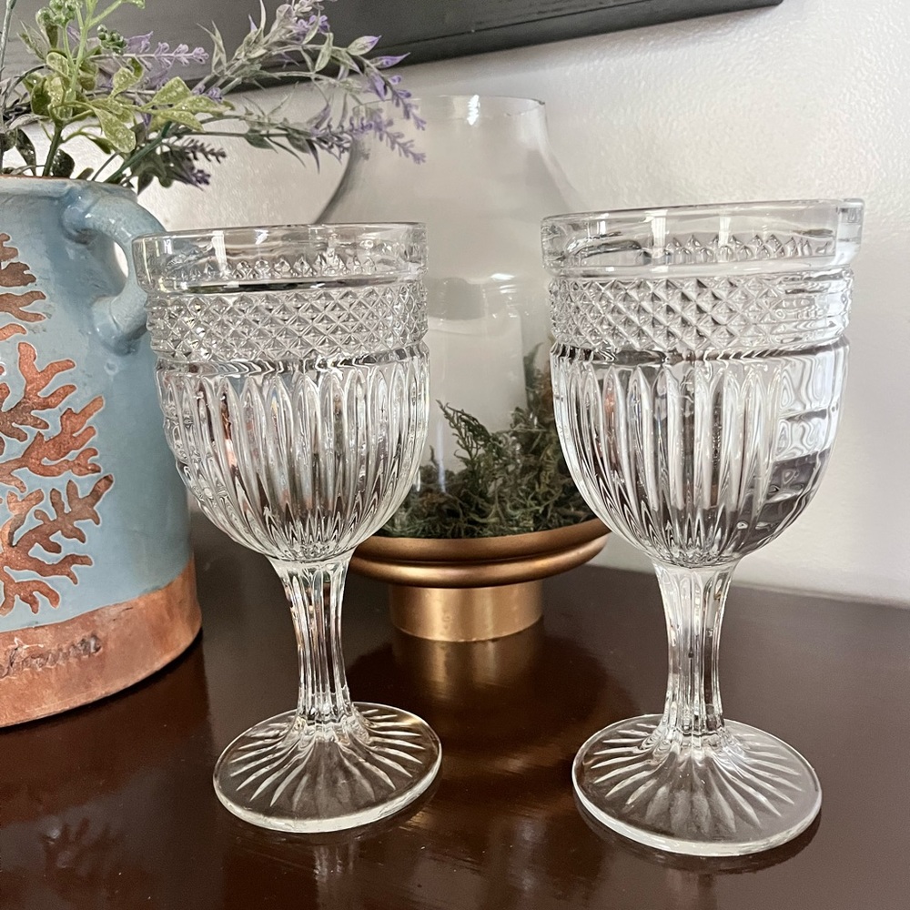 Vintage Libbey Radiant Pattern Set of Two Water Goblets